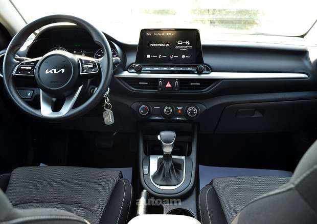 Kia Forte 2023 — фото 6