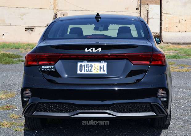 Kia Forte 2023 — фото 15