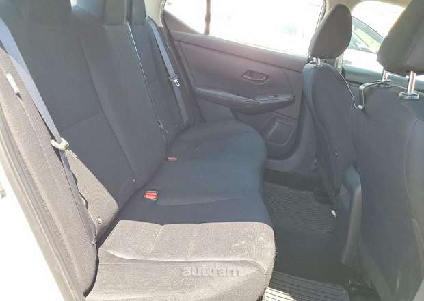 Nissan Sentra