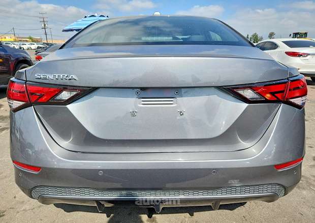 Nissan Sentra