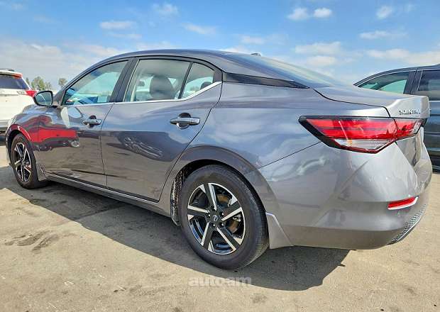 Nissan Sentra
