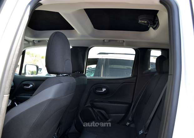 Jeep Renegade 2020 — photo 9