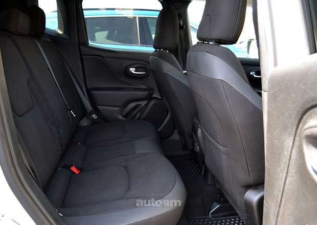 Jeep Renegade 2020 — photo 10