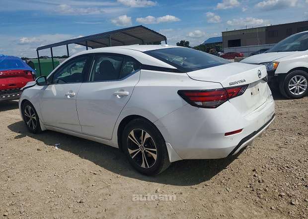 Nissan Sentra