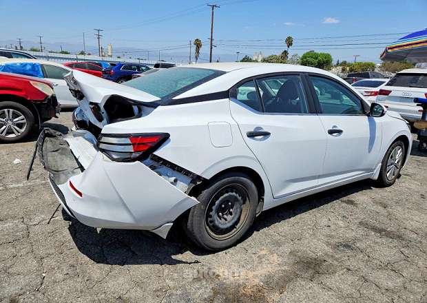 Nissan Sentra