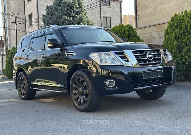 Nissan Patrol 2011 — photo 1