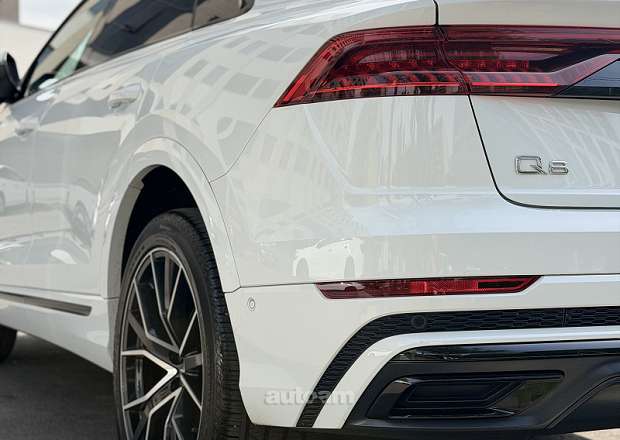 Audi Q8 2020 — լուսանկար 4