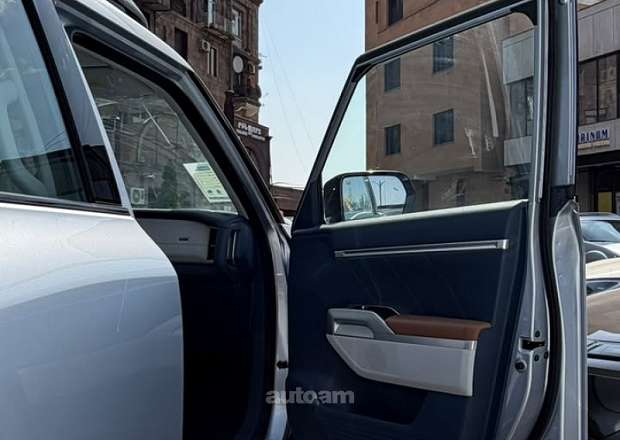 Changan Deepal G318 2024 — photo 3
