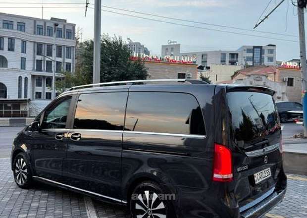 Mercedes-Benz EQV 2021 — լուսանկար 1