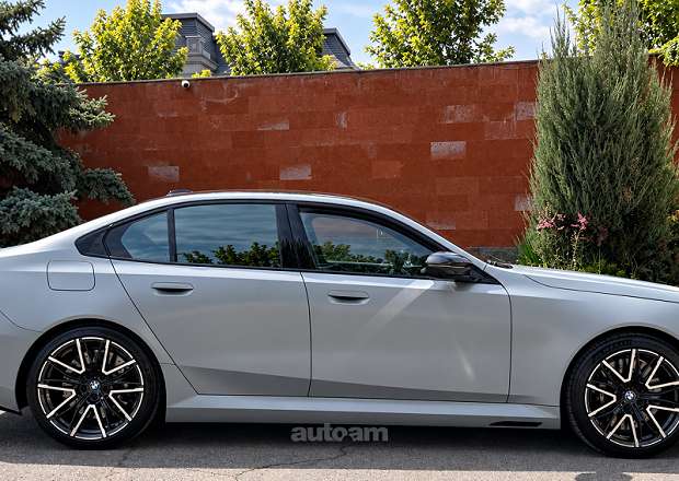 BMW M5