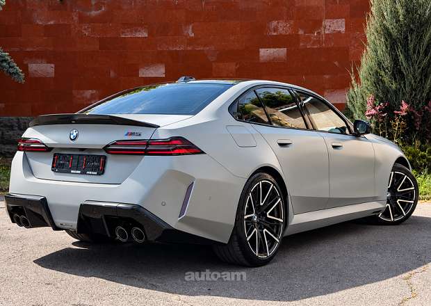 BMW M5