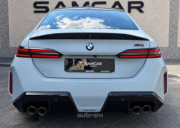 BMW M5