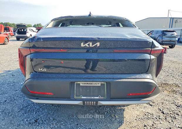 Kia K4