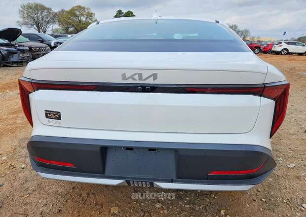 Kia K4
