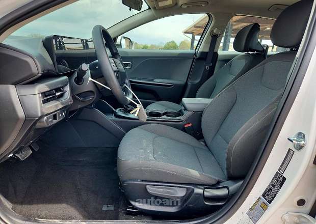 Kia K4