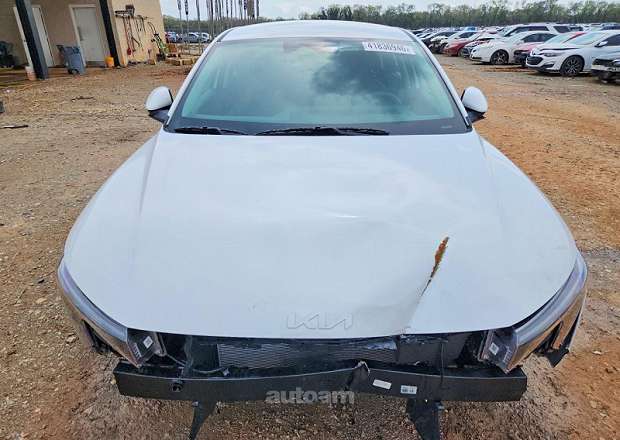 Kia K4