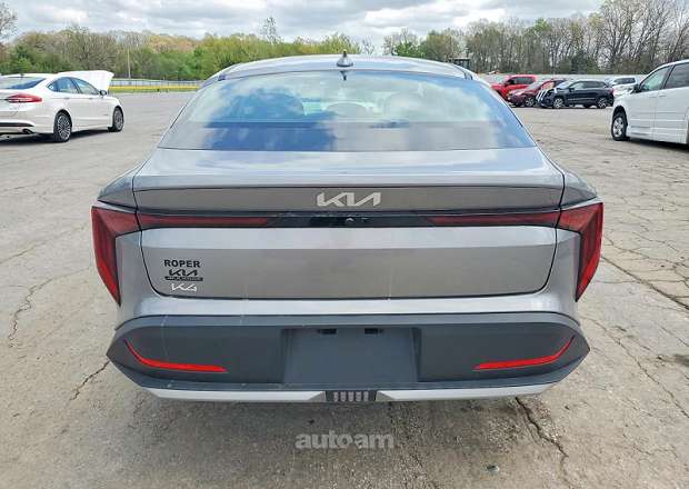 Kia K4