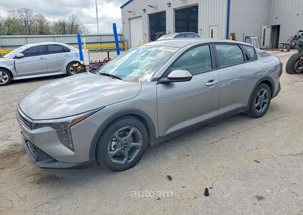 Kia K4