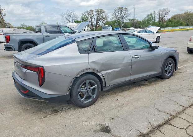 Kia K4