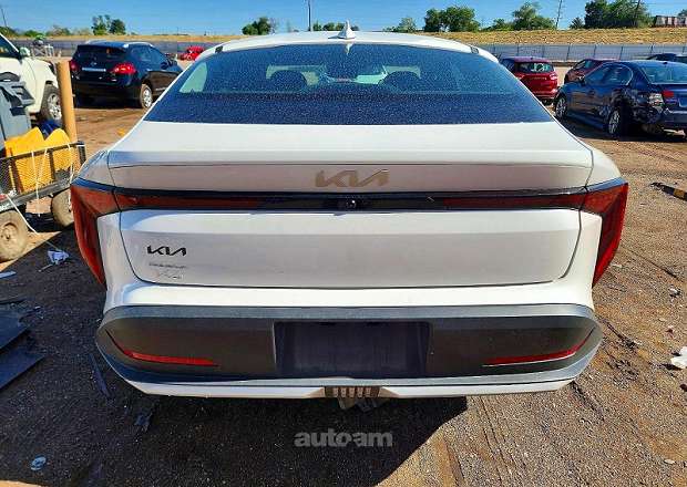 Kia K4