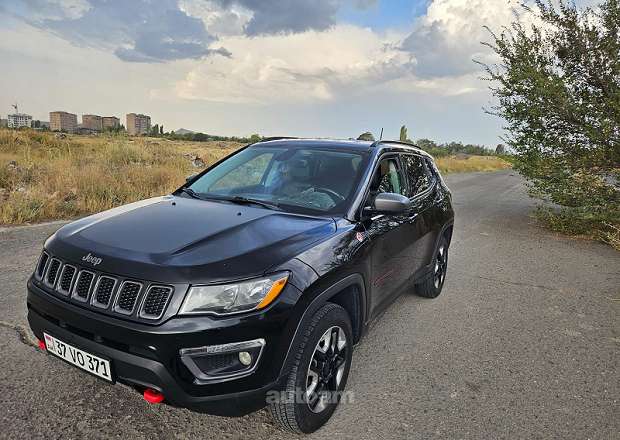 Jeep Compass 2019 — լուսանկար 4