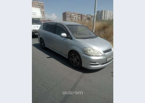 Toyota Ipsum 2003 — լուսանկար 3
