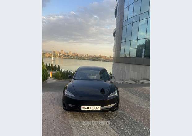Tesla Model 3 2023 — լուսանկար 8