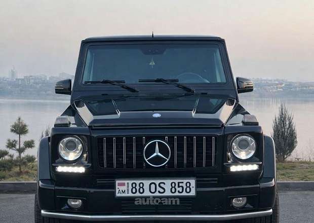Mercedes-Benz G 500