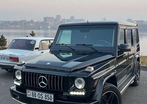 Mercedes-Benz G 500
