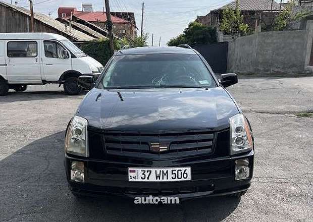 Cadillac SRX 2004 — լուսանկար 1