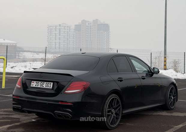 Mercedes-Benz E 200 2020 — photo 7