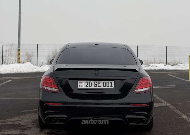 Mercedes-Benz E 200 2020 — photo 6