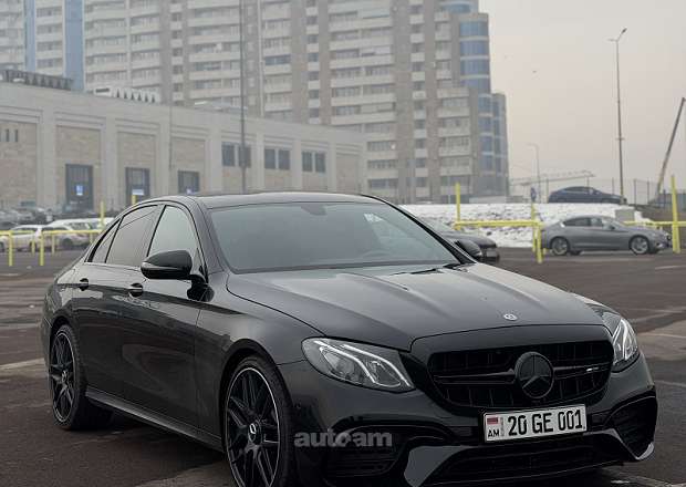 Mercedes-Benz E 200 2020 — photo 1