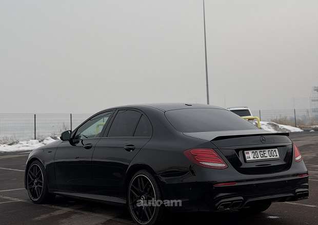 Mercedes-Benz E 200 2020 — photo 5