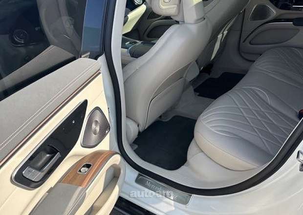 Mercedes-Benz EQS