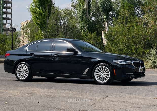 BMW 530 2021 — լուսանկար 6