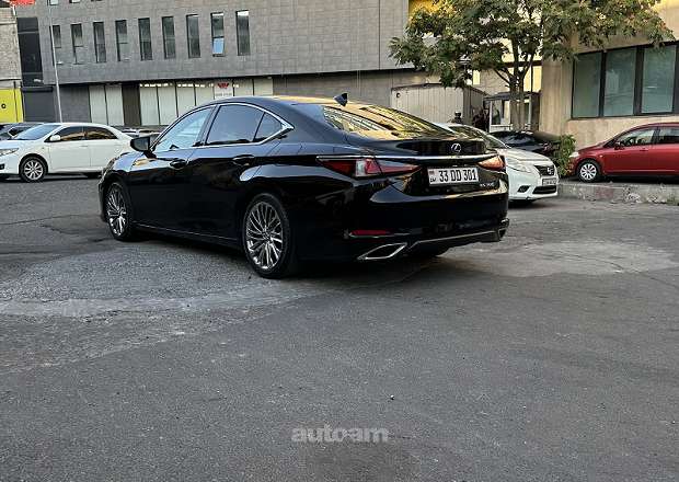 Lexus ES 350