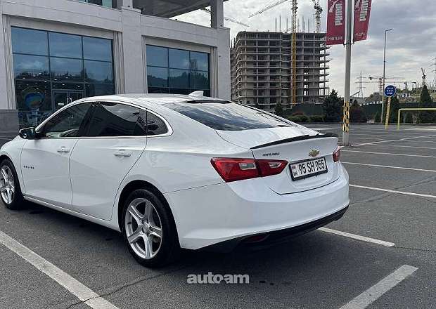 Chevrolet Malibu 2017 — լուսանկար 2
