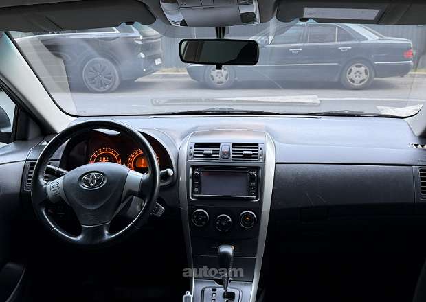 Toyota Corolla 2009 — լուսանկար 5