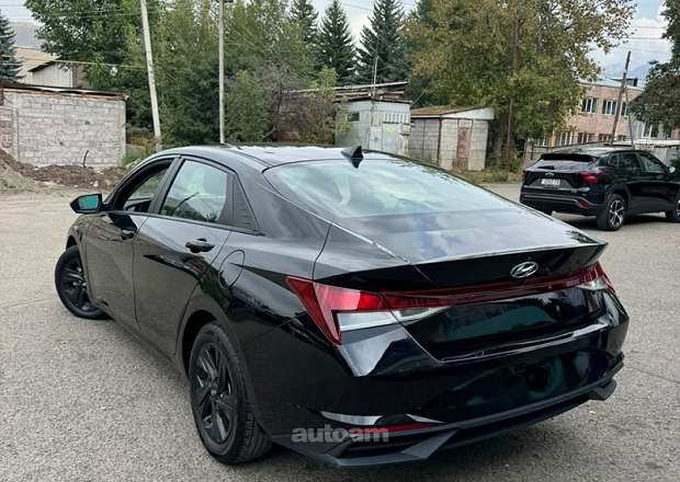 Hyundai Elantra 2021 — photo 5