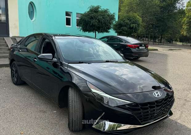 Hyundai Elantra 2021 — photo 2