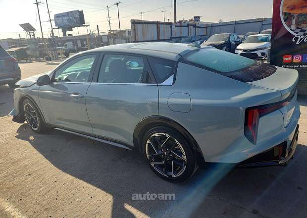 Kia K4