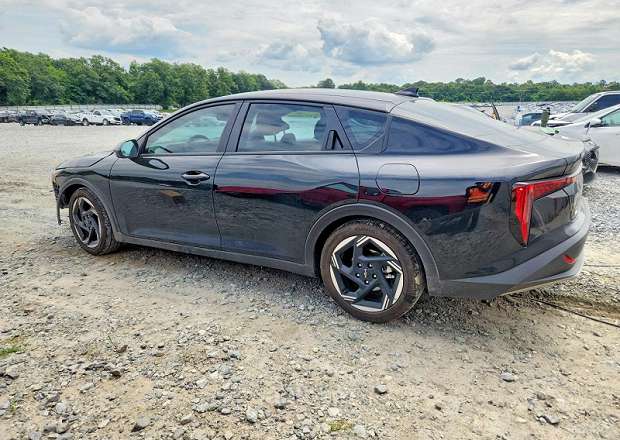 Kia K4