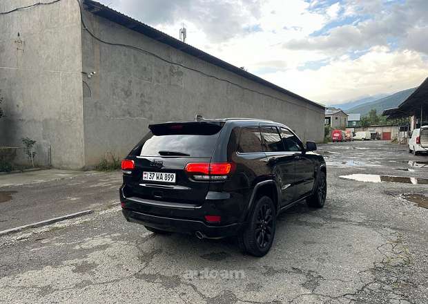 Jeep Grand Cherokee 2021 — фото 4
