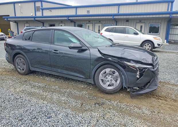 Kia K4