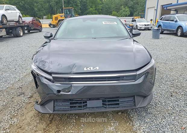 Kia K4