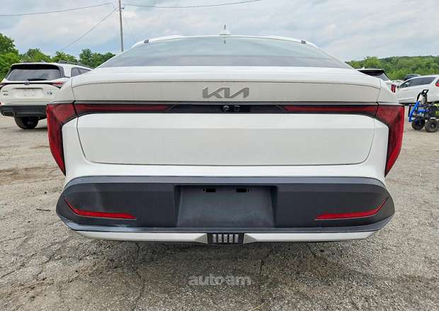 Kia K4
