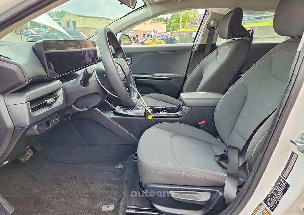 Kia K4
