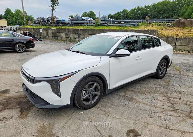 Kia K4