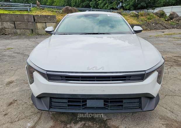 Kia K4